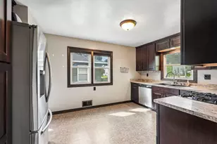 2617 Coolidge Ave, Racine, WI 53403 - Photo 13