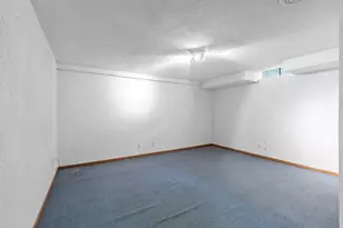 225 Heritage St, Belgium, WI 53004 - Photo 23