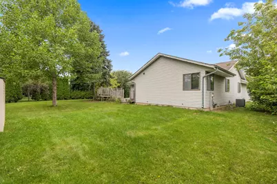 225  Heritage St, Belgium, WI 53004 - Photo 33