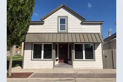 7718 W National Ave, West Allis, WI 53214 - Photo 1