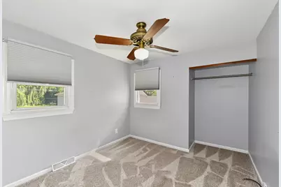 N89W15240  Jefferson Ave, Menomonee Falls, WI 53051 - Photo 15