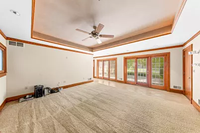 2263  Ludington Ave, Wauwatosa, WI 53226 - Photo 25