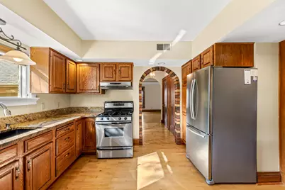 2263  Ludington Ave, Wauwatosa, WI 53226 - Photo 19