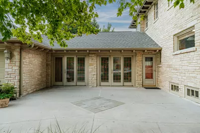 2263  Ludington Ave, Wauwatosa, WI 53226 - Photo 45