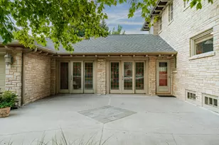 2263 Ludington Ave, Wauwatosa, WI 53226 - Photo 45