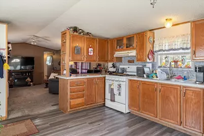 405 E Main St, La Farge, WI 54639 - Photo 3