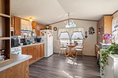 405 E Main St, La Farge, WI 54639 - Photo 5