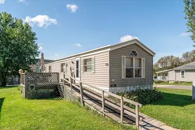 405 E Main St, La Farge, WI 54639 - Photo 15
