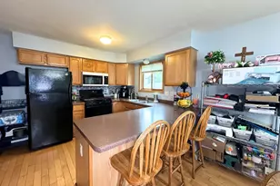108 N Terrace St, Delavan, WI 53115 - Photo 7