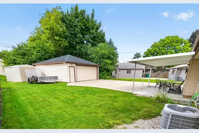 W149N8183  Winchester Dr, Menomonee Falls, WI 53051 - Photo 25