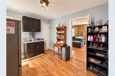 523 E Schowalter St, Saukville, WI 53080 - Photo 7