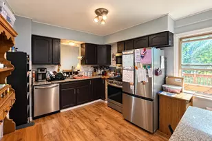 523 E Schowalter St, Saukville, WI 53080 - Photo 5