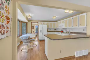 W6313 Burkshire Ln, Plymouth, WI 53073 - Photo 5