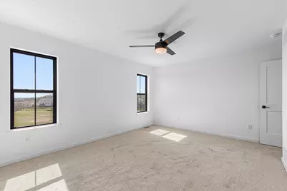 805  Viewpoint Ave, Waukesha, WI 53188 - Photo 17