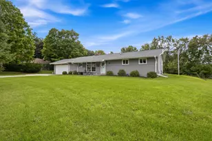 14465 Lindsay Dr, Brookfield, WI 53005 - Photo 11