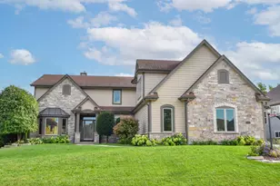 11011 W Meadowcreek Dr, Milwaukee, WI 53224 - Photo 49