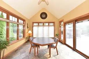 11011 W Meadowcreek Dr, Milwaukee, WI 53224 - Photo 11