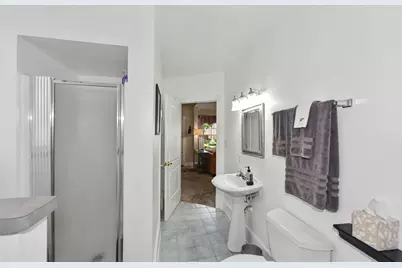 209 E Montana St, Milwaukee, WI 53207 - Photo 11