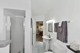 209 E Montana St, Milwaukee, WI 53207 - Photo 11