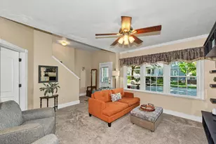 209 E Montana St, Milwaukee, WI 53207 - Photo 13