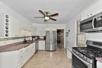 209 E Montana St, Milwaukee, WI 53207 - Photo 21