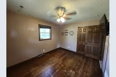 408  Oakhurst Ave, Racine, WI 53182 - Photo 15