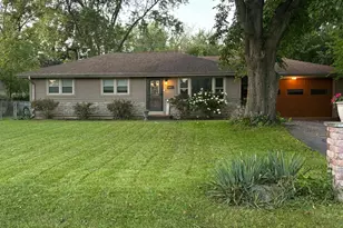 408 Oakhurst Ave, Racine, WI 53182 - Photo 1