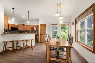 7190  Belle Fontaine Blvd, Middleton, WI 53562 - Photo 7