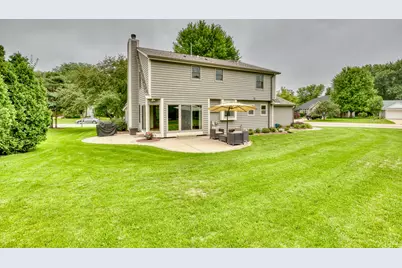 W241N5923  Goldencrest Ct, Sussex, WI 53089 - Photo 33