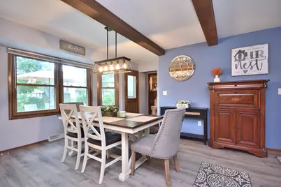 W220N2767  Maplewood Ln, Pewaukee, WI 53186 - Photo 11