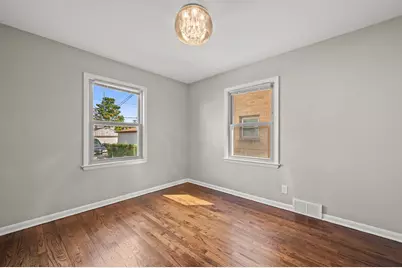 5168 N 68th St, Milwaukee, WI 53218 - Photo 7