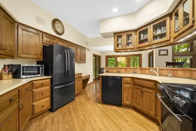 720  Schloemer Dr, West Bend, WI 53095 - Photo 9
