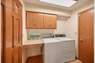 645  Willowick Ct #A, Brookfield, WI 53045 - Photo 19
