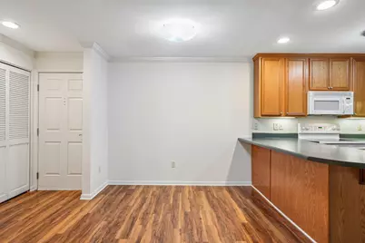 1108 N Milwaukee St #334, Milwaukee, WI 53202 - Photo 9