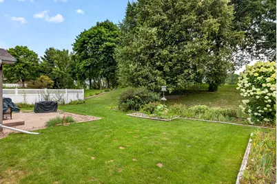 1024  Park Ridge Dr, Onalaska, WI 54650 - Photo 25
