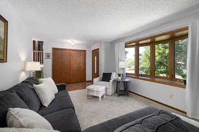 1024  Park Ridge Dr, Onalaska, WI 54650 - Photo 5