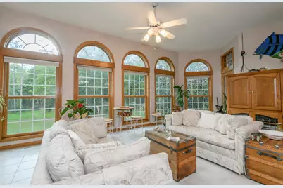 4945 S Calhoun Rd, New Berlin, WI 53151 - Photo 19