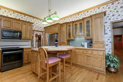 4945 S Calhoun Rd, New Berlin, WI 53151 - Photo 31