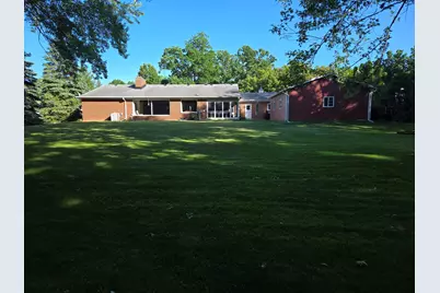3775 S Sunny View Dr, New Berlin, WI 53151 - Photo 27