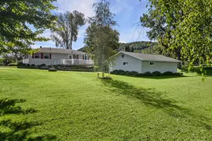 W4911 Harvest Ln, Shelby, WI 54601 - Photo 5