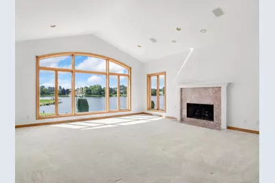 1505  Blue Heron Dr, Two Rivers, WI 54241 - Photo 3