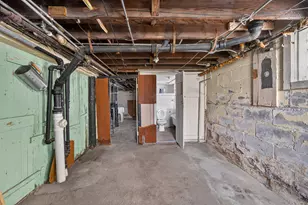 2444 S 34th St, Milwaukee, WI 53215 - Photo 17