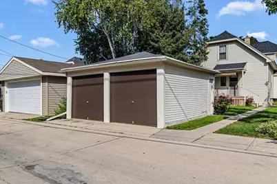 3151 S 10th St, Milwaukee, WI 53215 - Photo 19