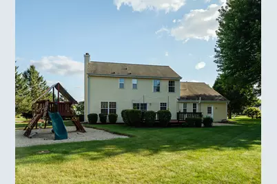 N113W19718  Jamestree Rd, Germantown, WI 53022 - Photo 9