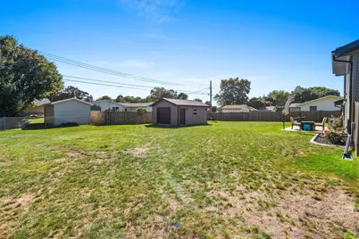 2811  39th St, Two Rivers, WI 54241 - Photo 45