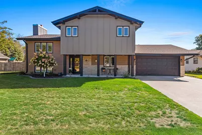 2811  39th St, Two Rivers, WI 54241 - Photo 1