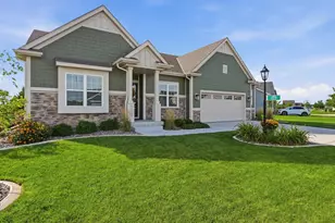 2935 Yahara Dr, Summit, WI 53066 - Photo 27