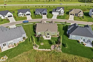 2935 Yahara Dr, Summit, WI 53066 - Photo 29