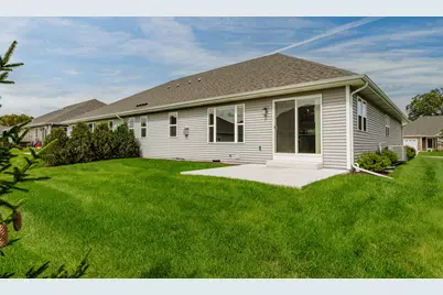 5235  Briarwood Cir #28, Racine, WI 53402 - Photo 27