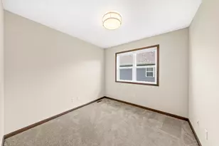 5235 Briarwood Cir, Racine, WI 53402 - Photo 21